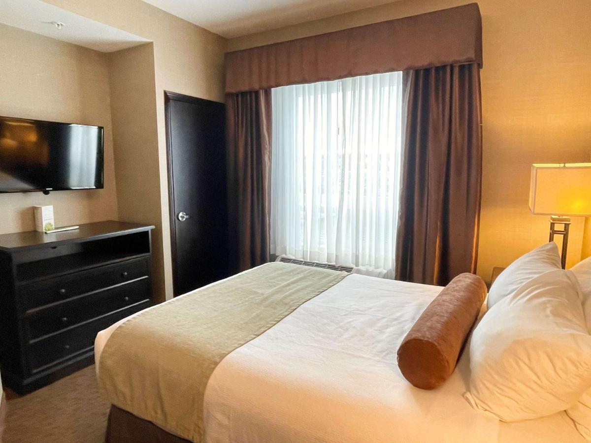 Best Western Plus Okotoks Inn & Suites Kültér fotó