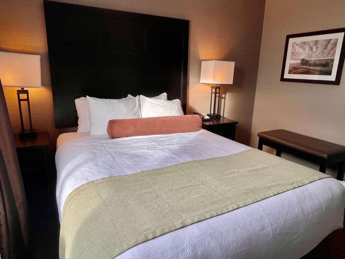 Best Western Plus Okotoks Inn & Suites Kültér fotó
