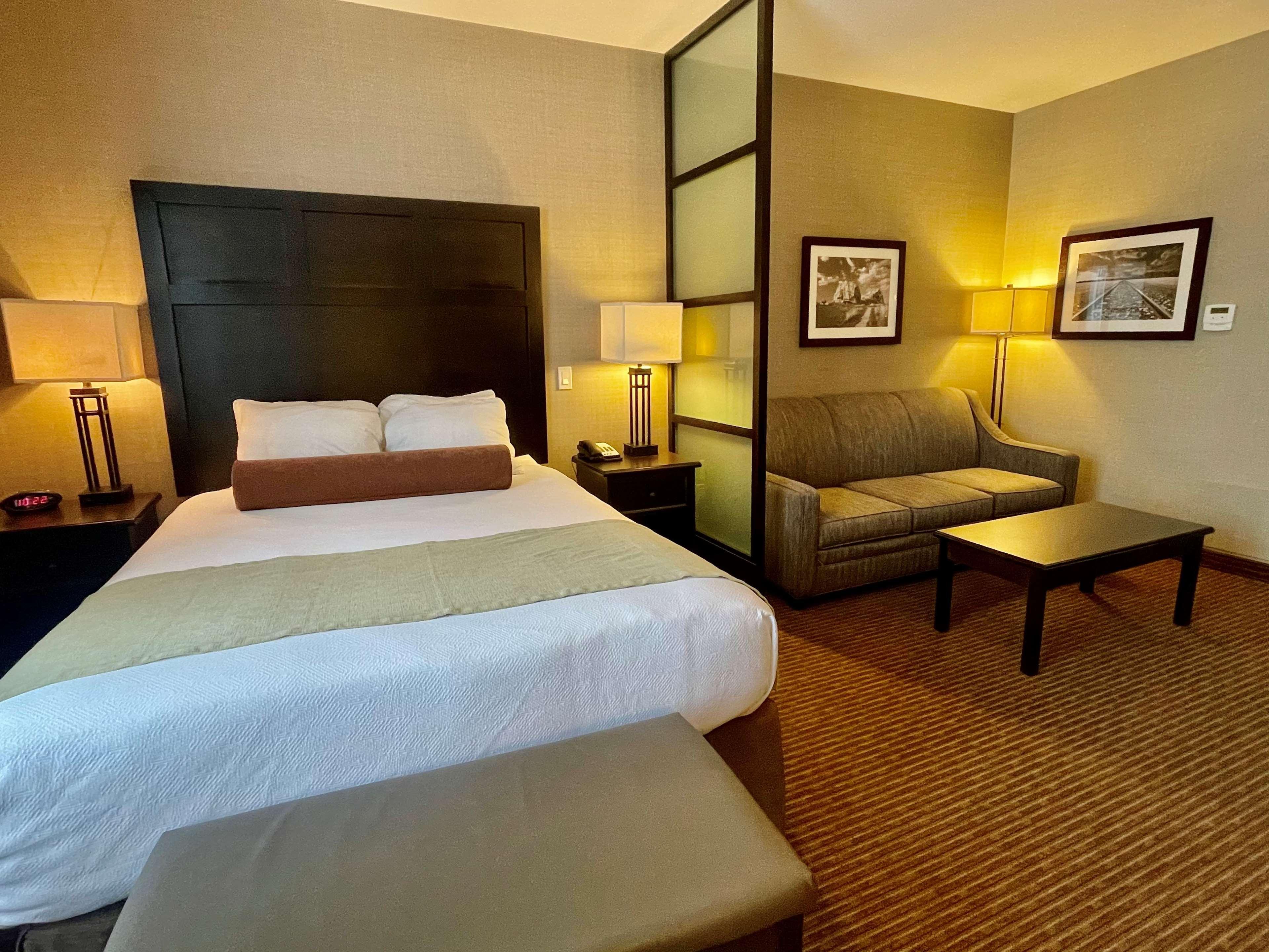 Best Western Plus Okotoks Inn & Suites Kültér fotó