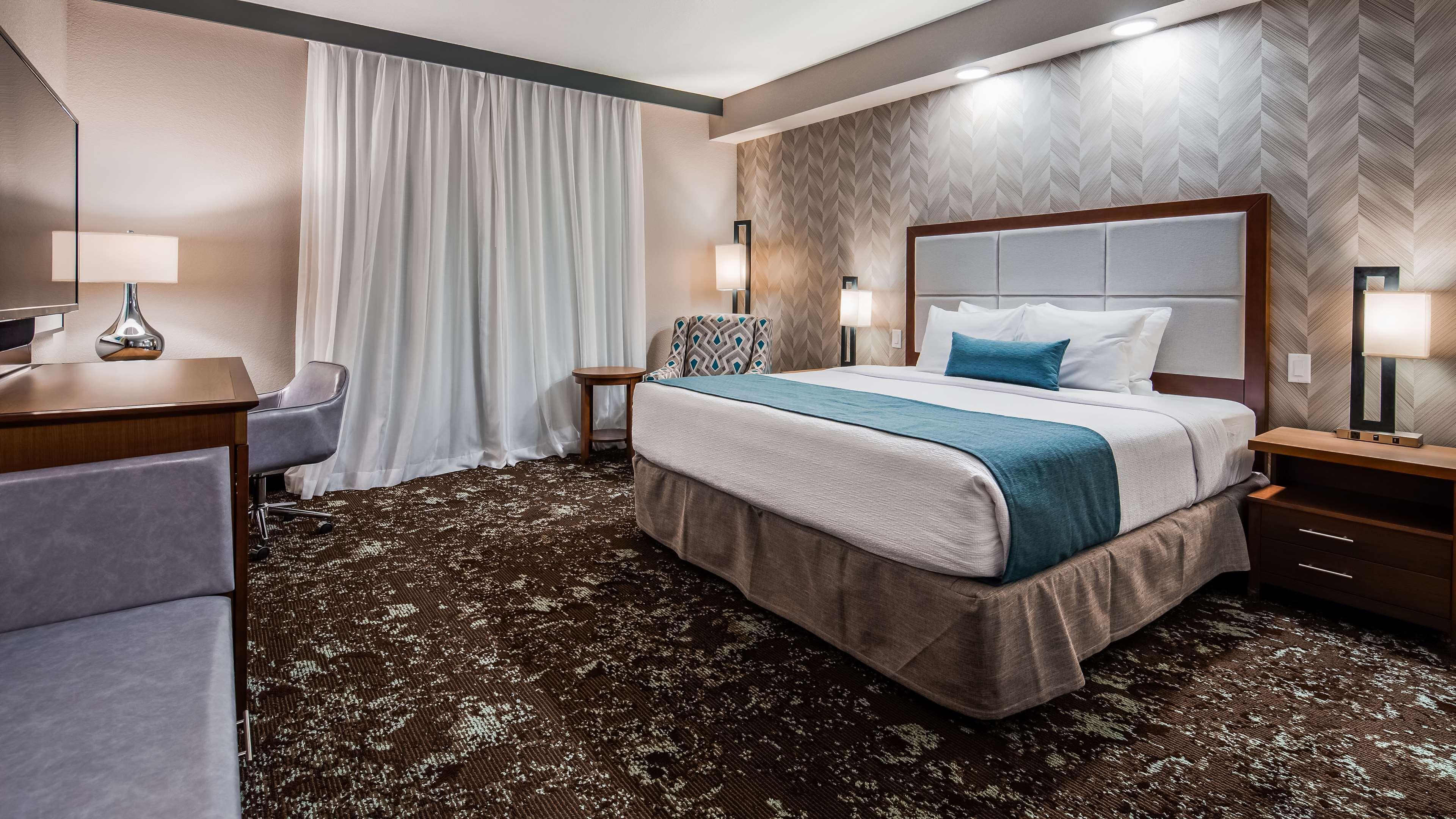 Best Western Plus Okotoks Inn & Suites Kültér fotó